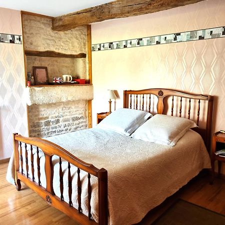 Chambres D'Hotes Entre Niort Et Marais Poitevin Bessines Bagian luar foto
