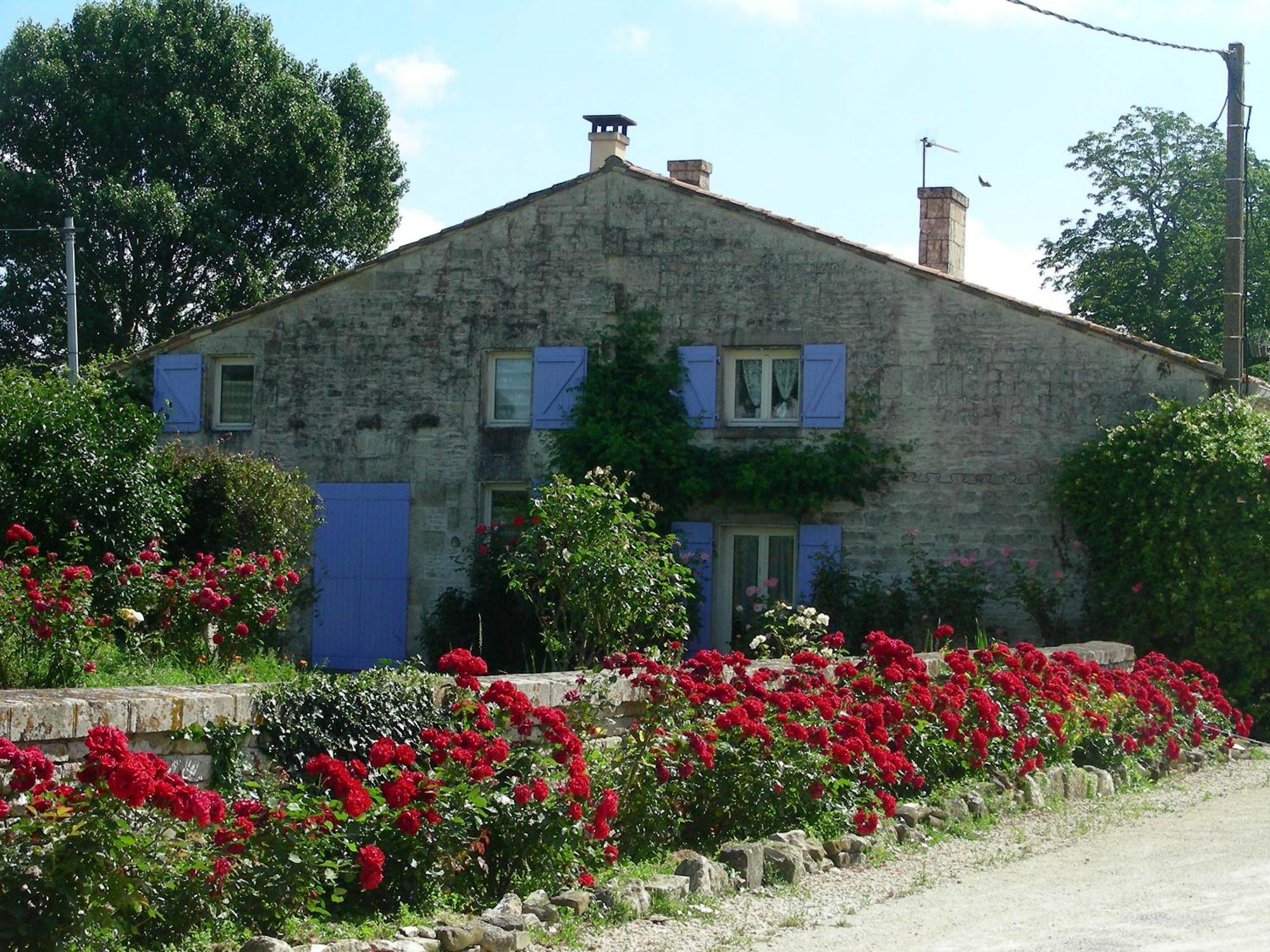 Chambres D'Hotes Entre Niort Et Marais Poitevin Bessines Bagian luar foto