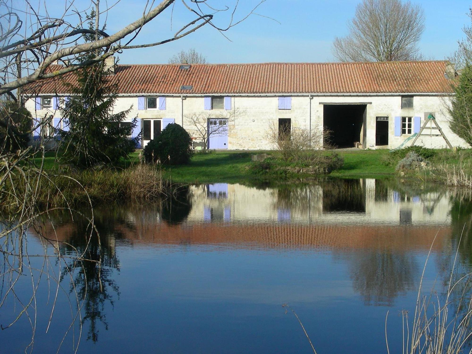 Chambres D'Hotes Entre Niort Et Marais Poitevin Bessines Bagian luar foto