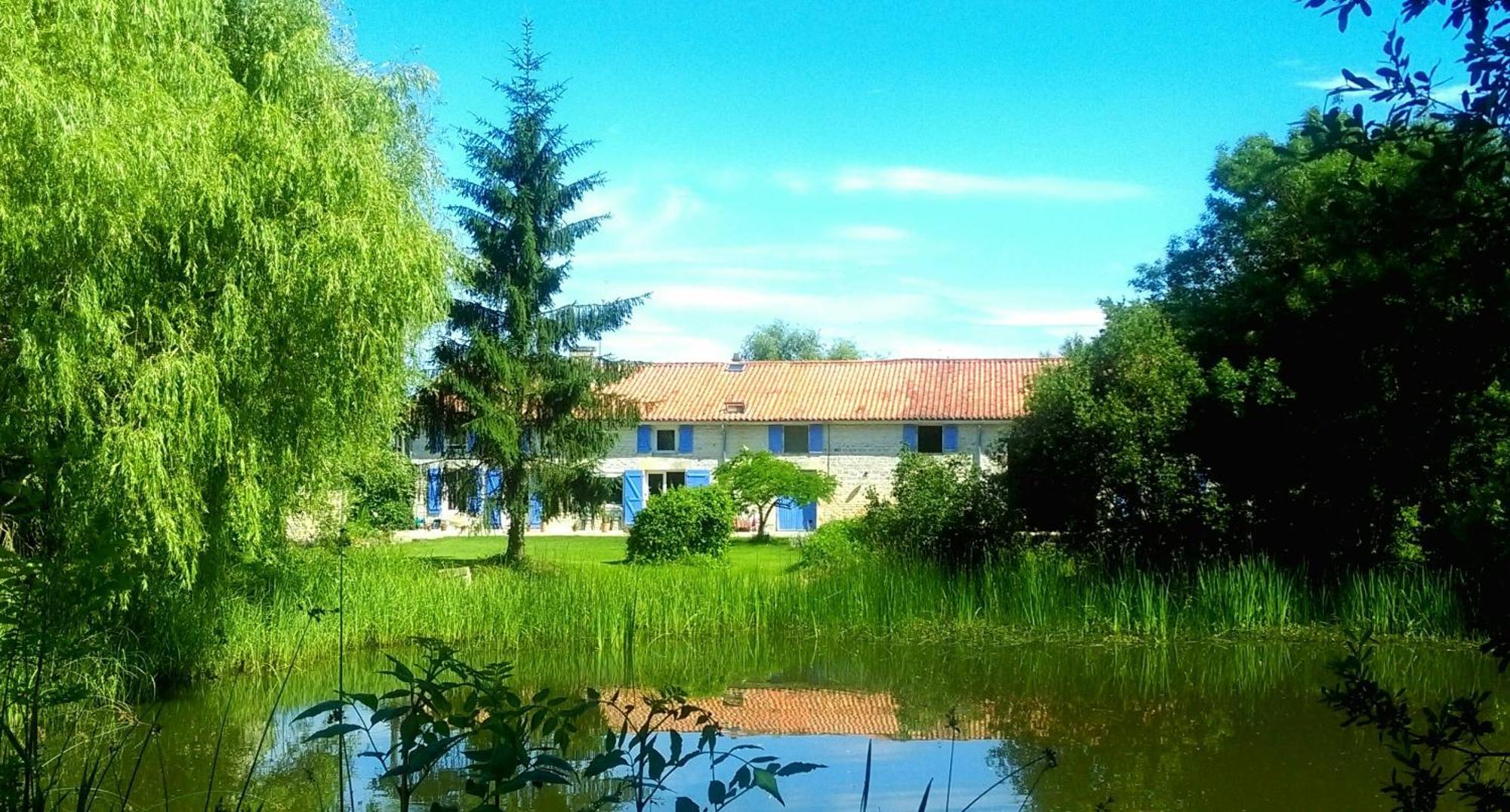 Chambres D'Hotes Entre Niort Et Marais Poitevin Bessines Bagian luar foto